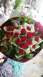 레드장미 돈!꽃다발~~~/부산지역만배송이가능합니다(선물하실현금은 별도로 입금 부탁드립니다)