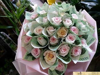30송이 핑크장미 돈!꽃다발 ~~~/부산지역만 배송이 가능합니다(선물하실현금은 별도로 입금 부탁드립니다)
